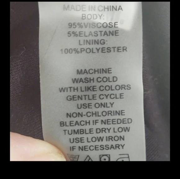 𝅺VINCE Camuto Maxi Dress - Picture 5 of 5